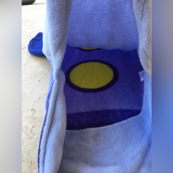 This is The Rocketship Blanket. - Picture 3 of 3